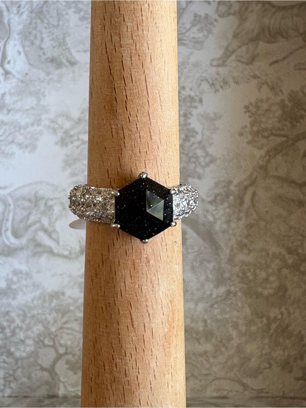 NWT - Bomb Party Untamed Ring - Size 9